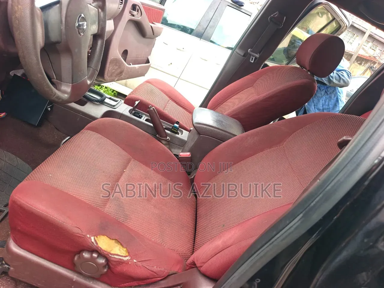 Nissan Navara 2013 Black