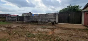 3bdrm Bungalow in Omoiyadun Close, Ifako-Ijaiye for sale