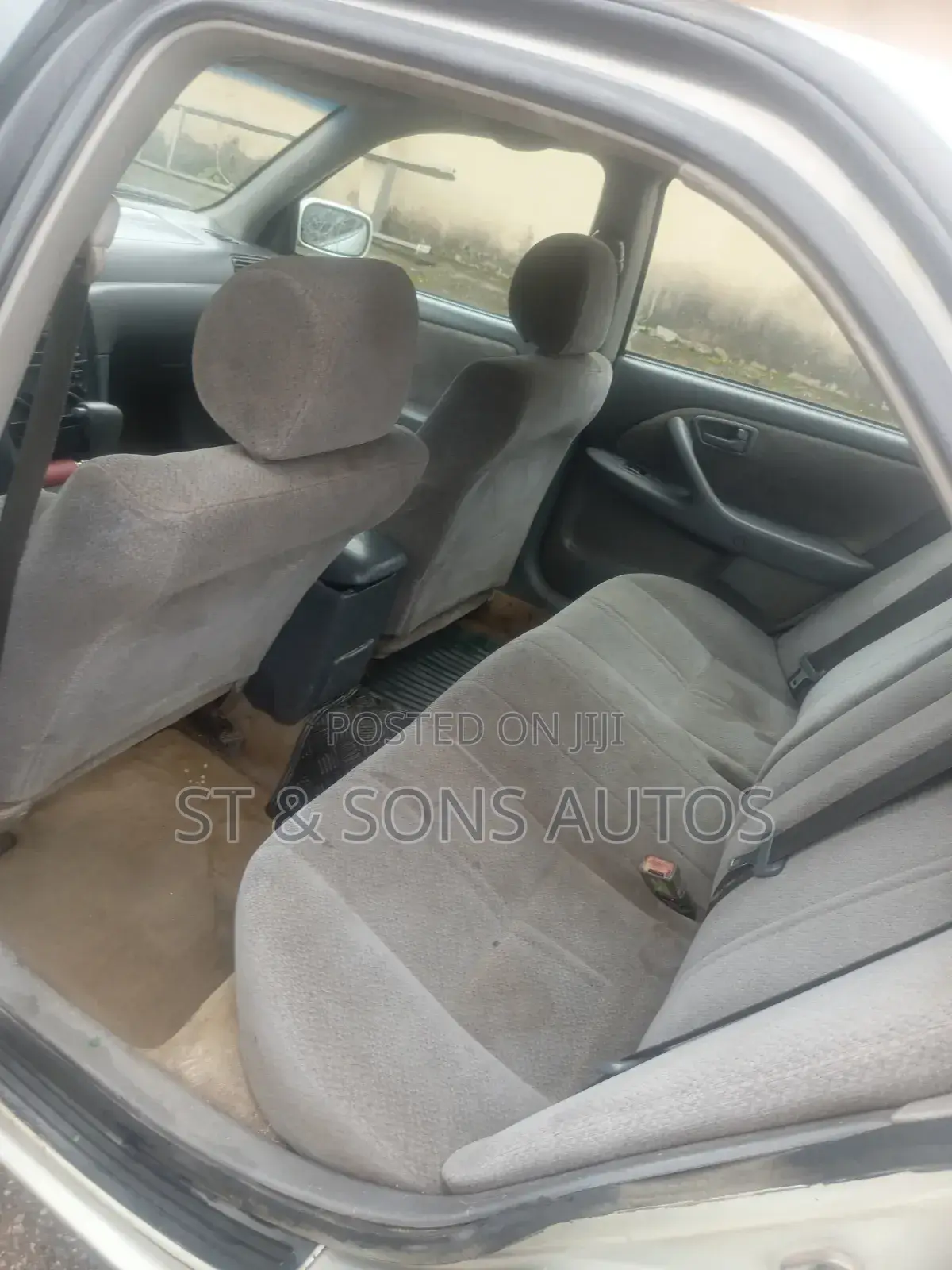 Toyota Camry 2001 Silver