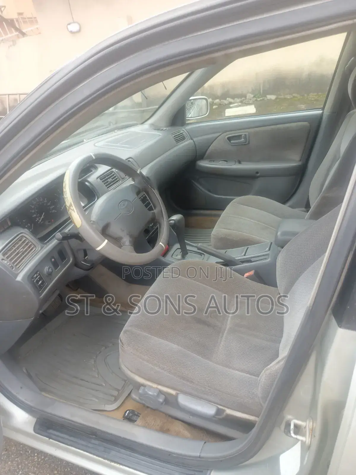 Toyota Camry 2001 Silver