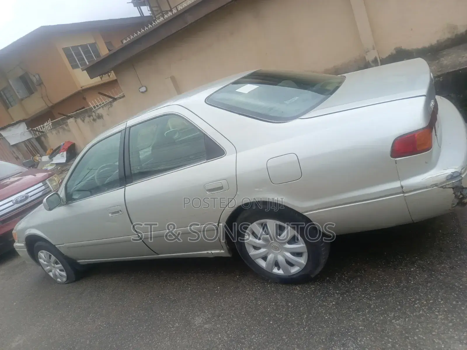 Toyota Camry 2001 Silver