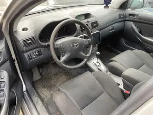 Toyota Avensis Wagon 2005 Silver