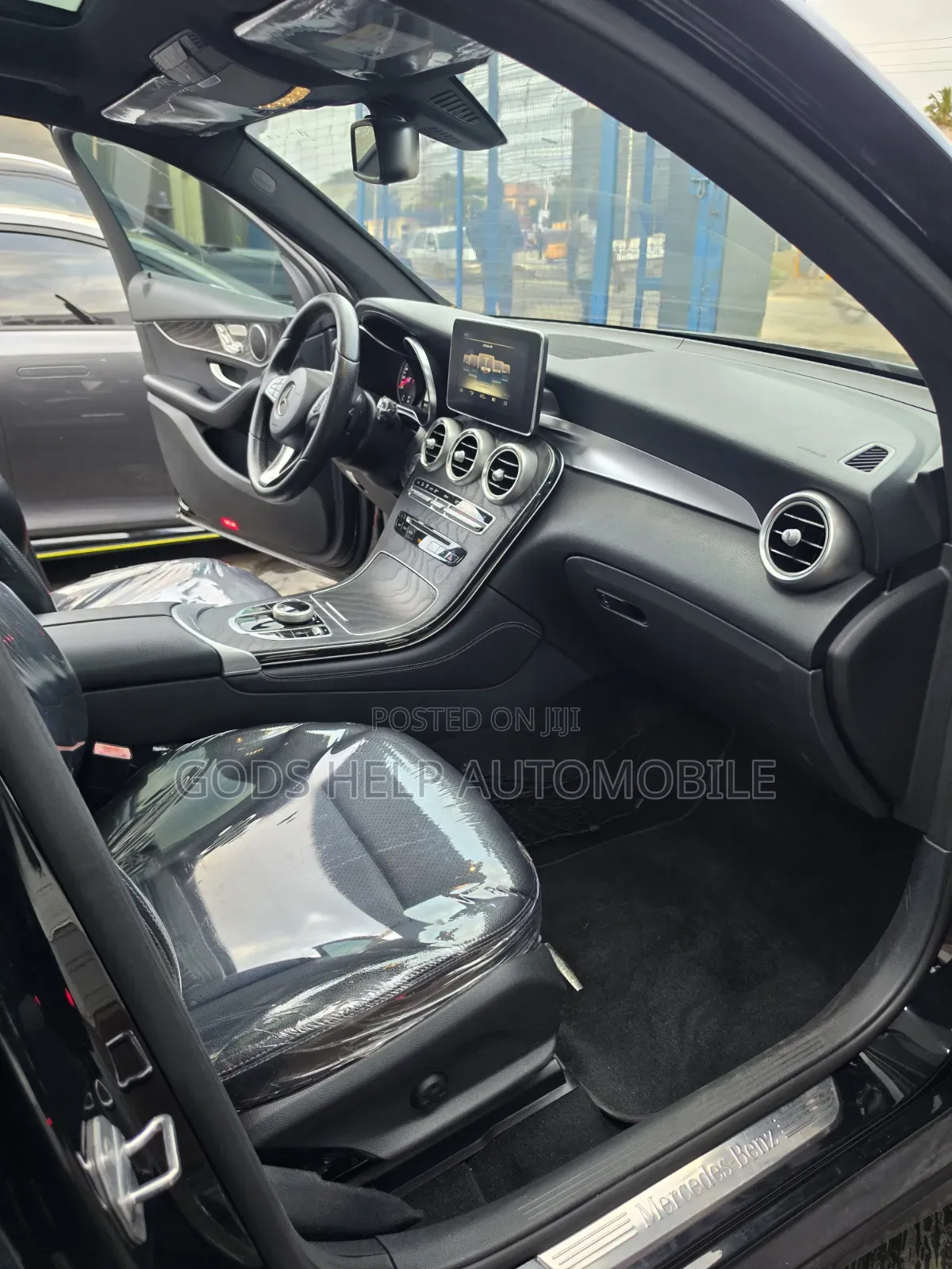 Mercedes-Benz GLC-Class 2017 Black