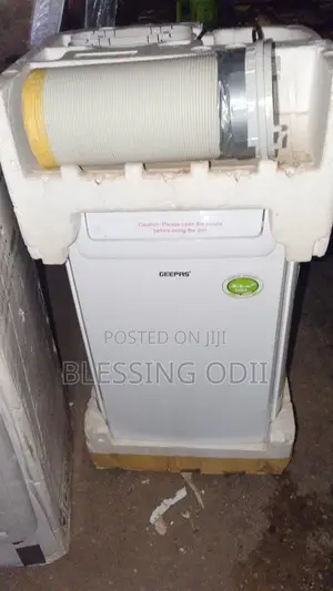 Geepas 1.5hp Standing AC Brand New