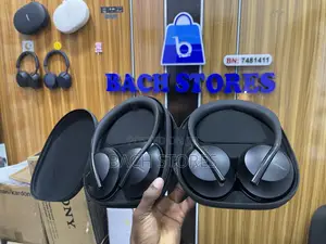 Bose 700 Noise Cancelling Headphone With Alexa Google Voice