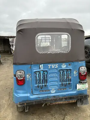 TVS King Cargo 2023 Blue