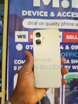 Infinix Smart 10 64 GB Silver