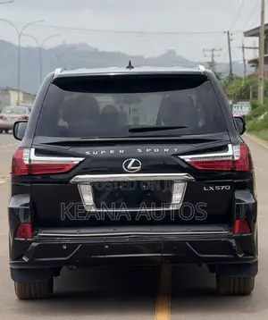 Lexus LX 570 2012 Black