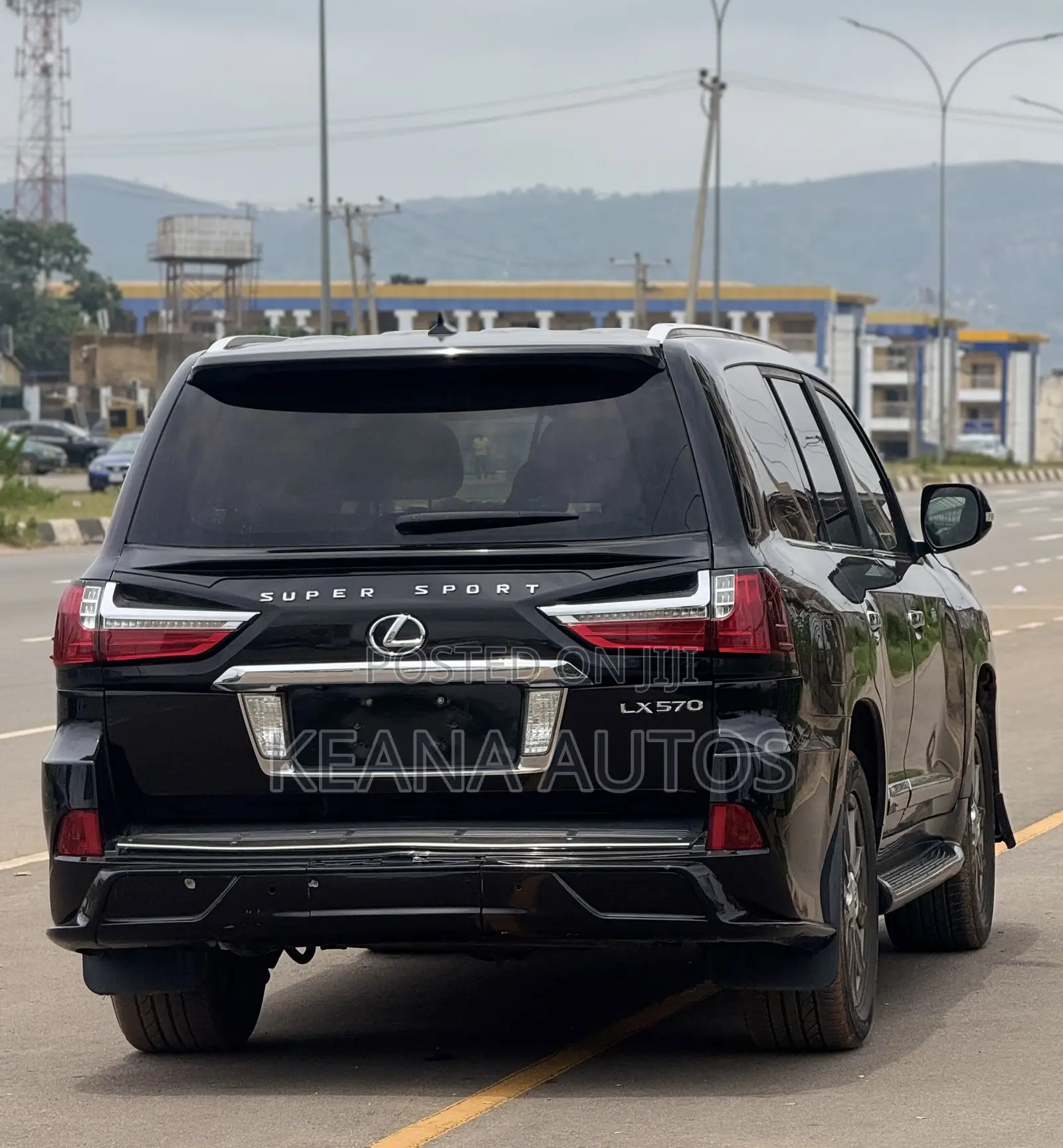 Lexus LX 570 2012 Black