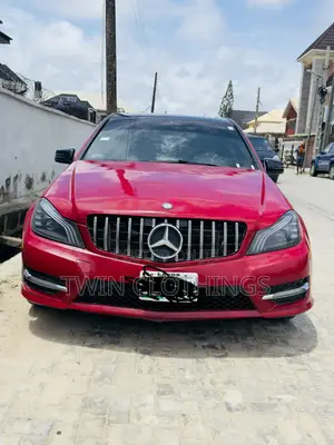 Mercedes-Benz C300 Sport Sedan AWD (3.0L 6cyl 7A) 2008 Red