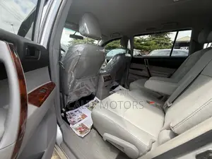 Toyota Highlander 2013 Silver