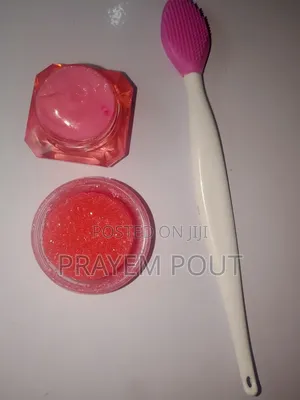 Lip Scrub, Brightening Cream and Brush