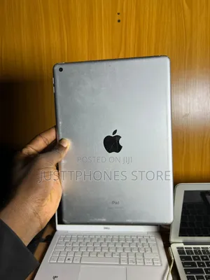 Apple iPad 10.2 (2019) 128 GB Silver