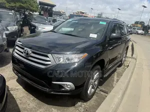 Toyota Highlander 2013 Black