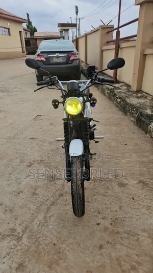 Kymco 2016 White
