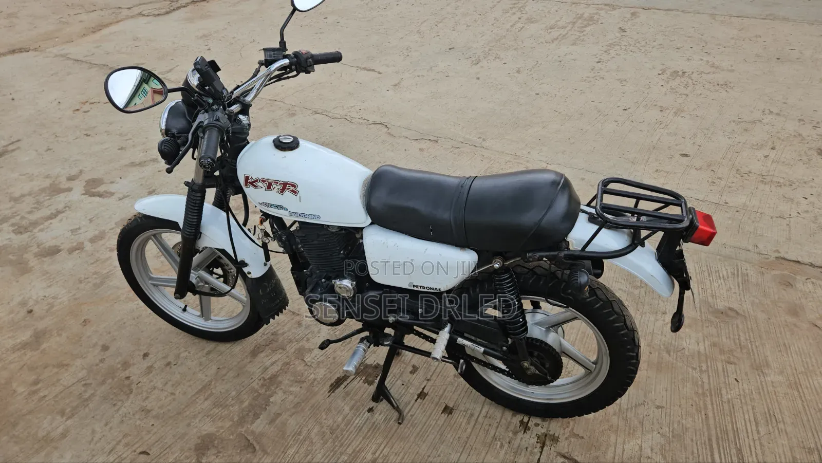 Kymco 2016 White