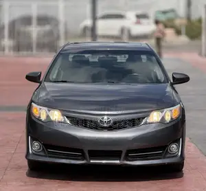 Toyota Camry SE 4dr Sedan (2.5L 4cyl 6A) 2014 Gray