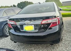 Toyota Camry XLE V6 4dr Sedan (3.5L 6cyl 6A) 2013 Black
