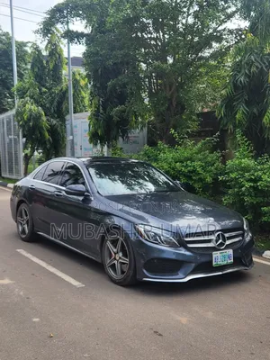 Mercedes-Benz C300 Base 4Matic Sedan AWD (2.0L 4cyl 7A) 2016 Gray
