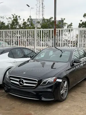 Mercedes-Benz E400 2015 Gray