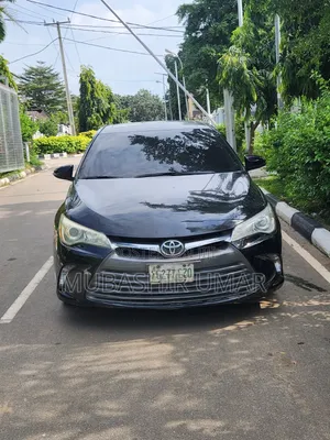 Toyota Camry XLE 4dr Sedan (3.5L 6cyl 6A) 2015 Black