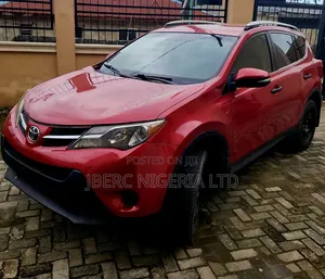 Toyota RAV4 2018 Red