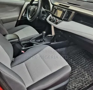 Toyota RAV4 2018 Red
