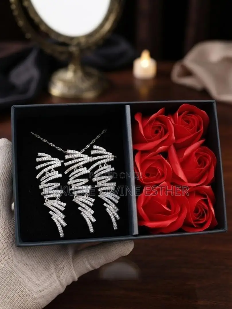 Quality Non-Tarnishable Accessories