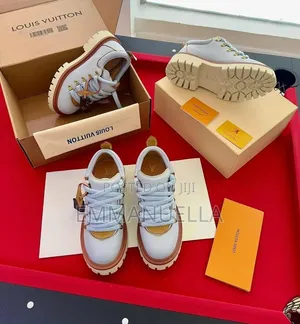 Louis Vuitton Sneakers