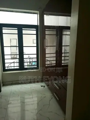 4bdrm Townhouse / Terrace in Ikate Lekki for rent