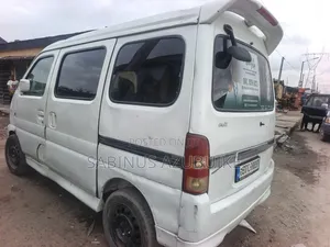 Suzuki Every 2004 White