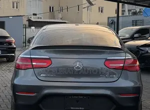 Mercedes-Benz GLC-Class 2018 Gray