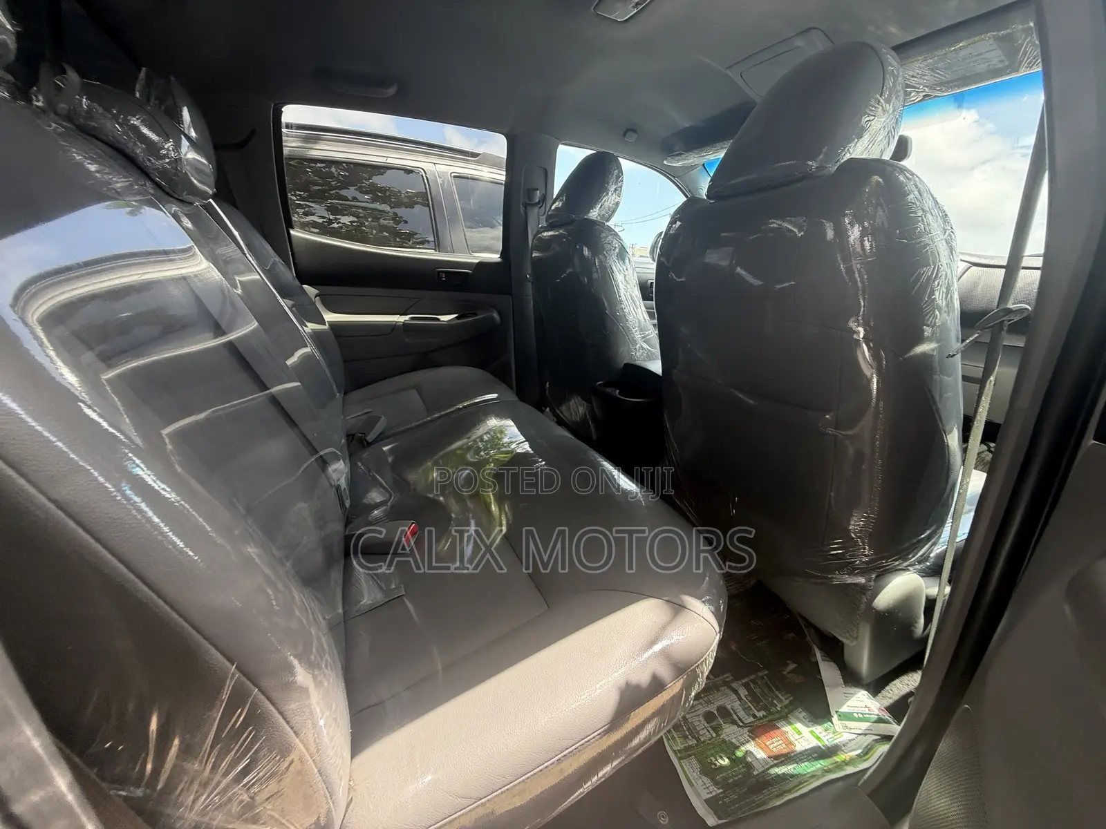 Toyota Tacoma 2013 White