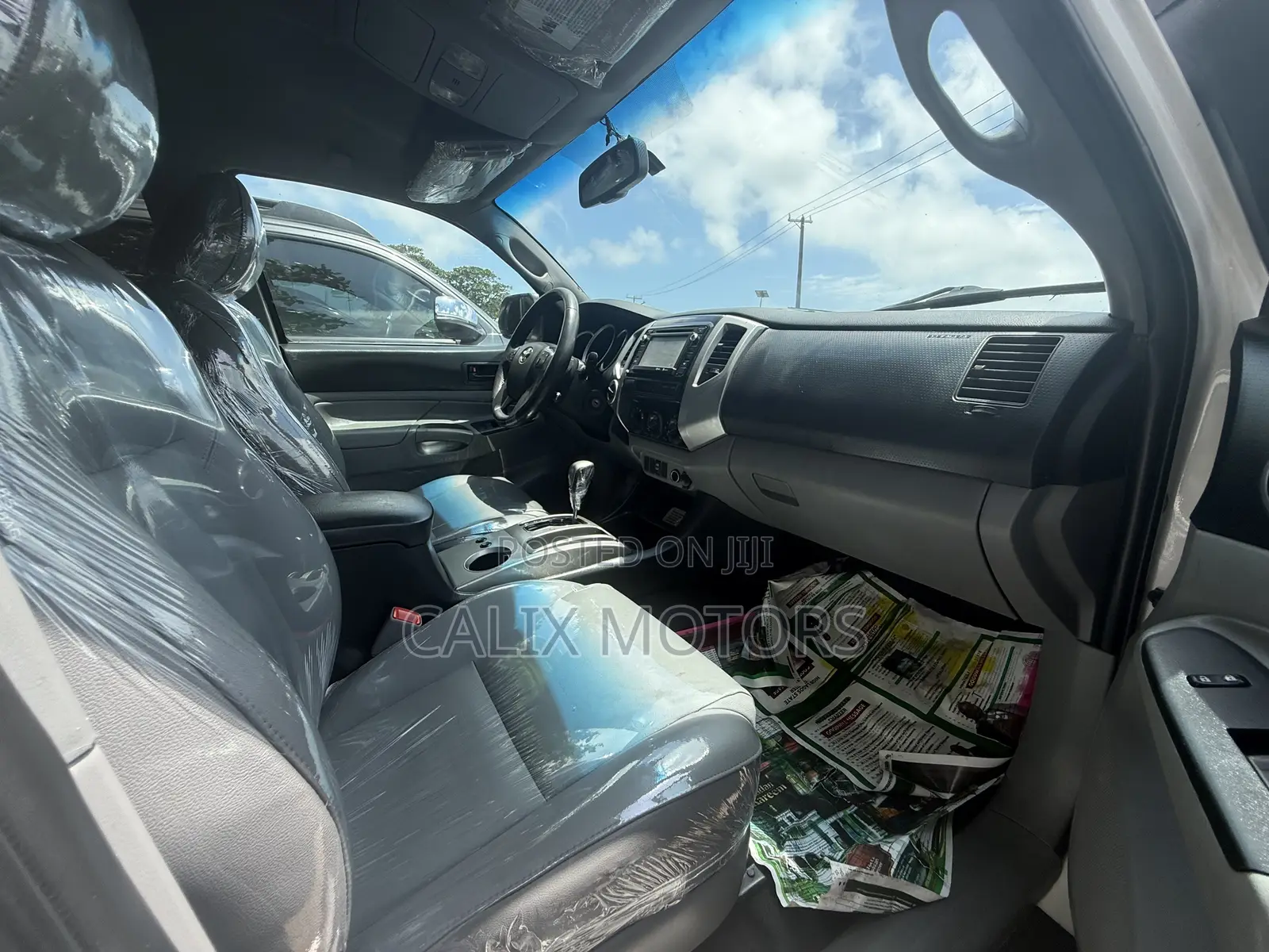 Toyota Tacoma 2013 White
