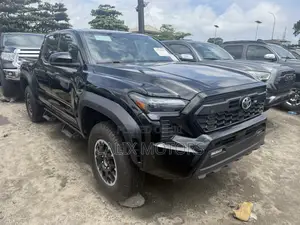 Toyota Tacoma 2025 Black