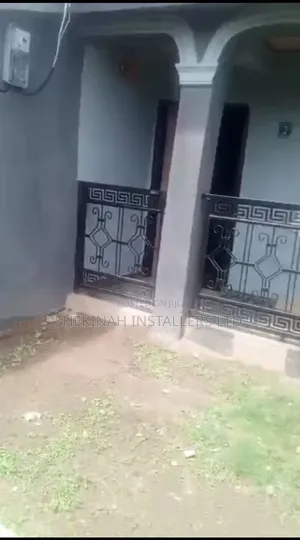 4bdrm Bungalow in Oluwo, Ibadan for sale