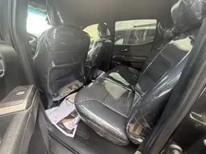 Toyota Tacoma 2020 Gray