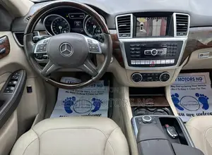 Mercedes-Benz M Class ML350 4MATIC 4dr SUV AWD (3.5L 6cyl 7A) 2015