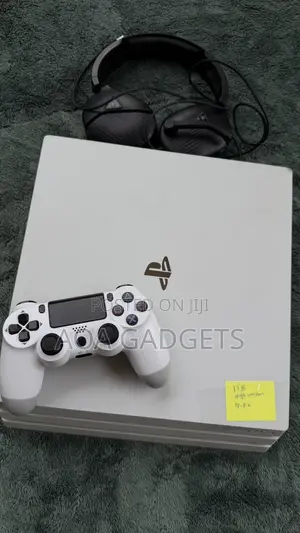 Ps4 Pro Glacier White