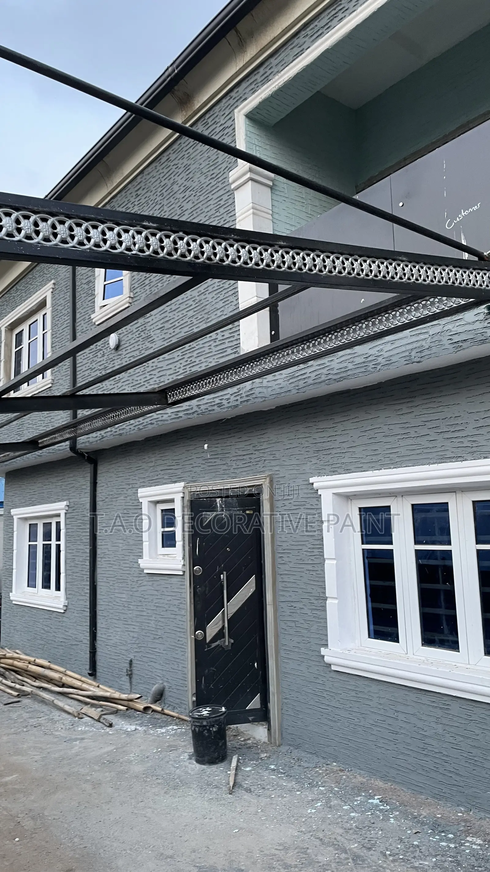 Gravitex Paint