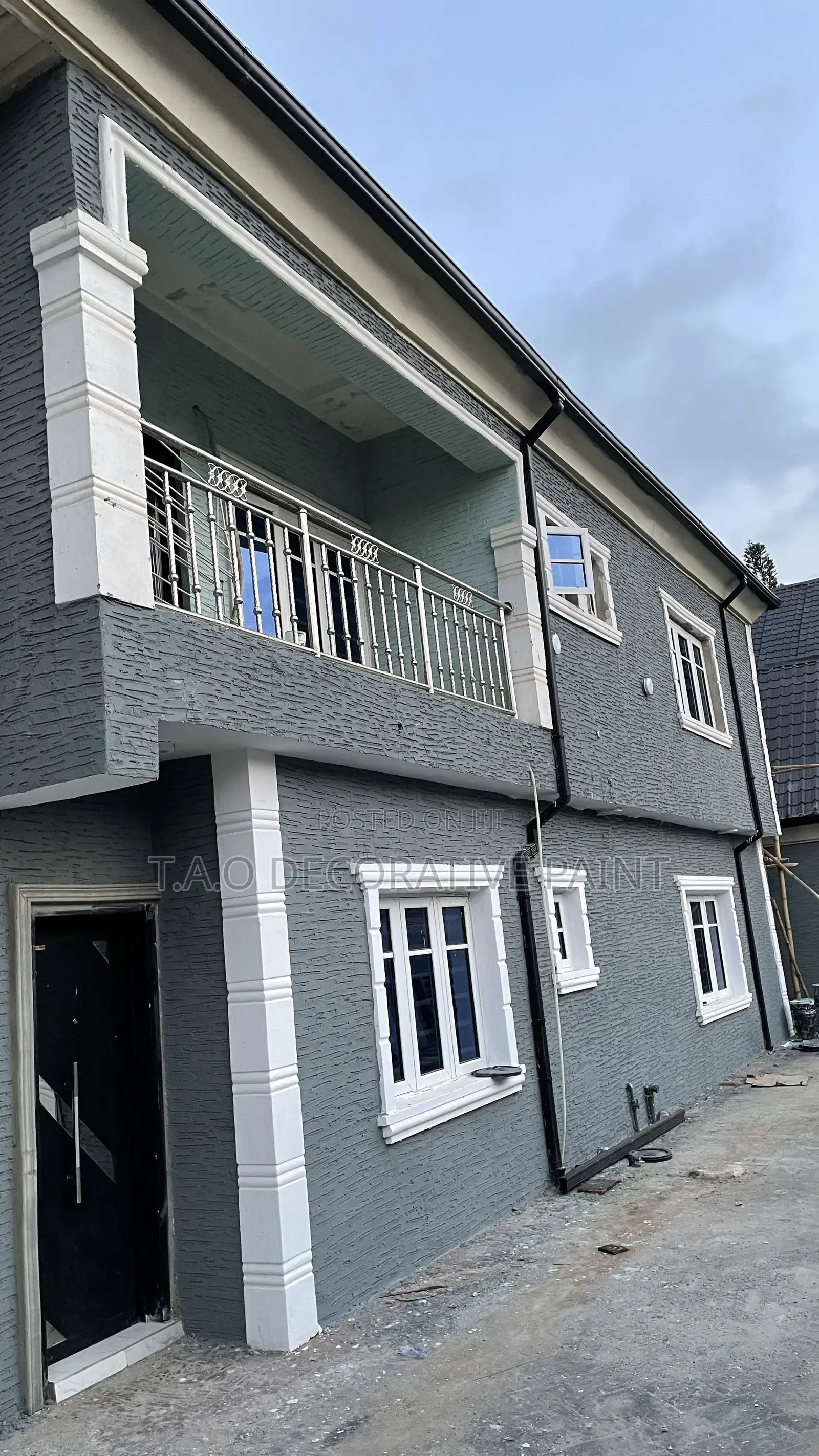 Gravitex Paint