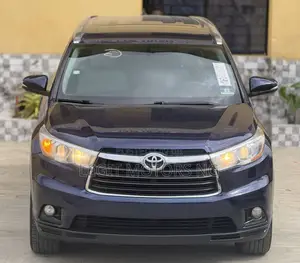 Toyota Highlander XLE V6 4x4 (3.5L 6cyl 6A) 2016 Black