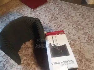 Microphone Isolation Shield