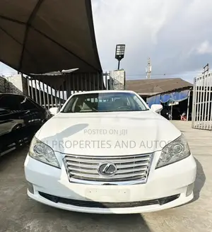 Lexus ES 350 2012 White