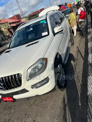 Mercedes-Benz GL-Class GL 450 2013 White