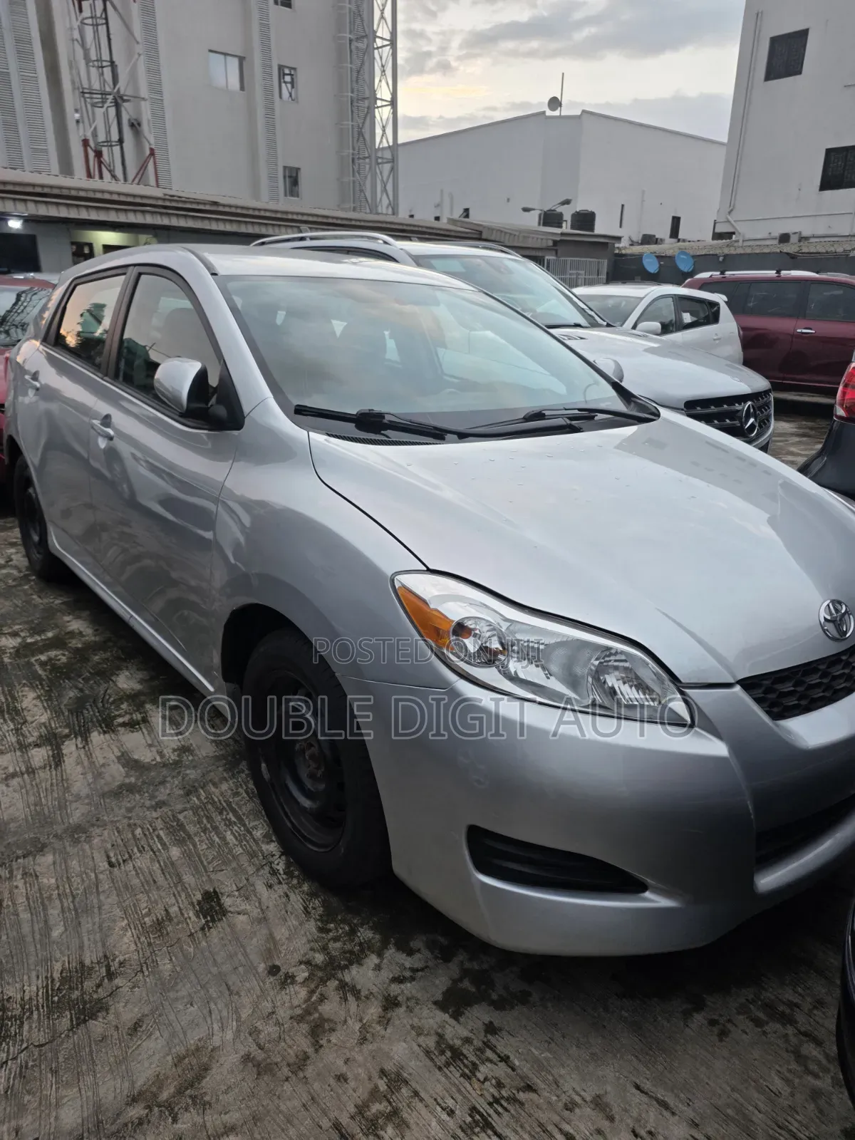 Toyota Matrix 2010 Silver