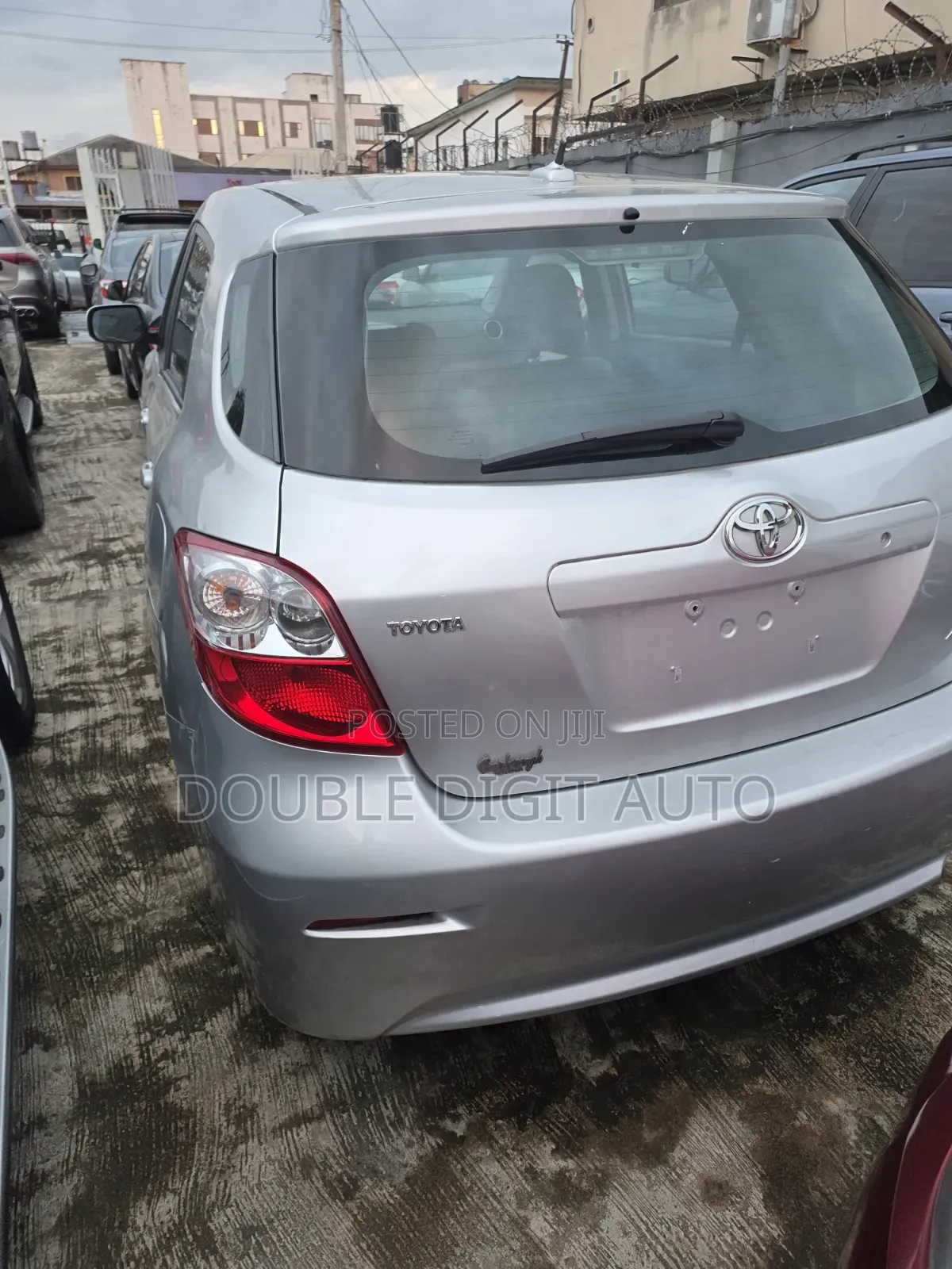 Toyota Matrix 2010 Silver