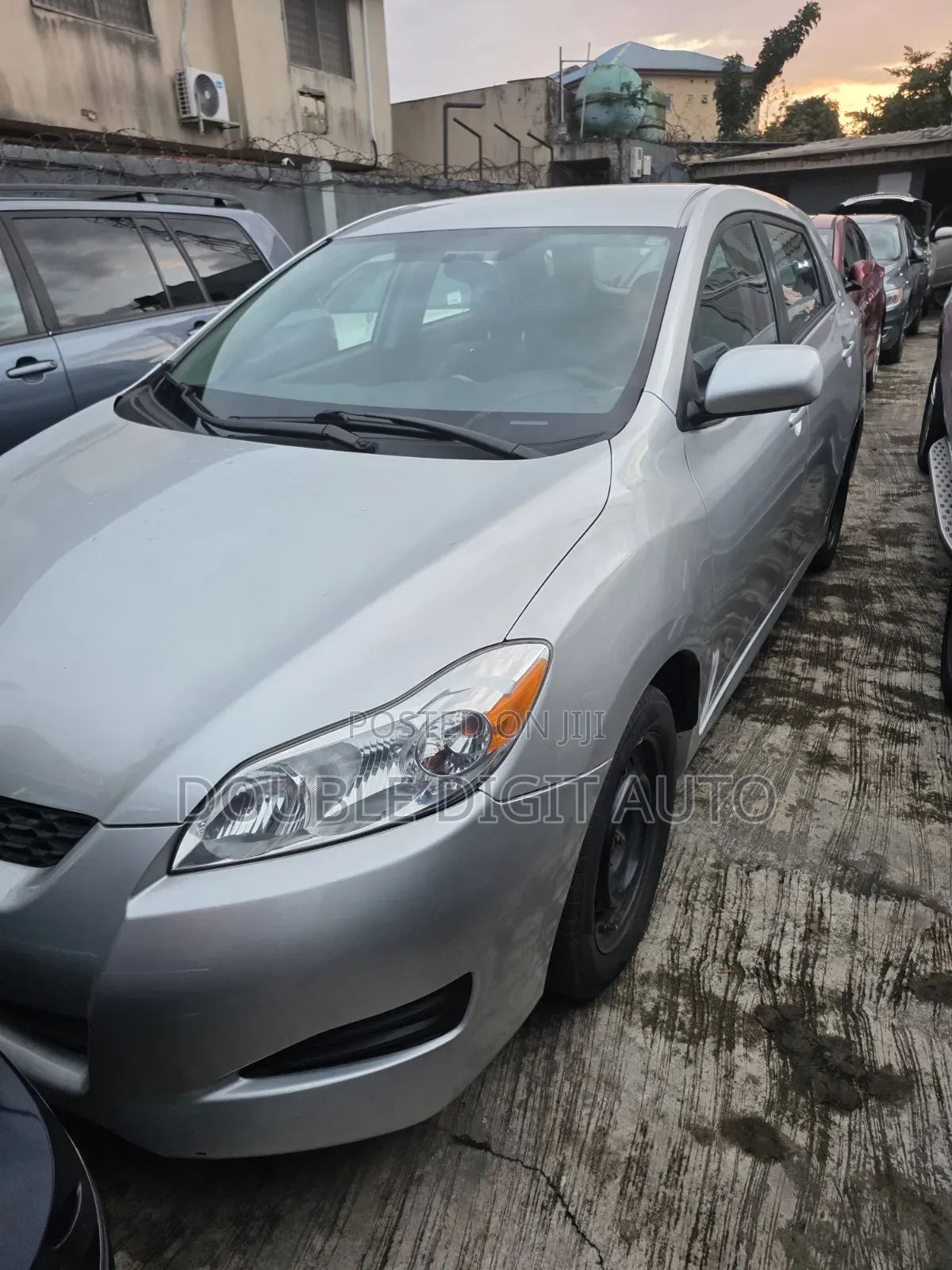 Toyota Matrix 2010 Silver