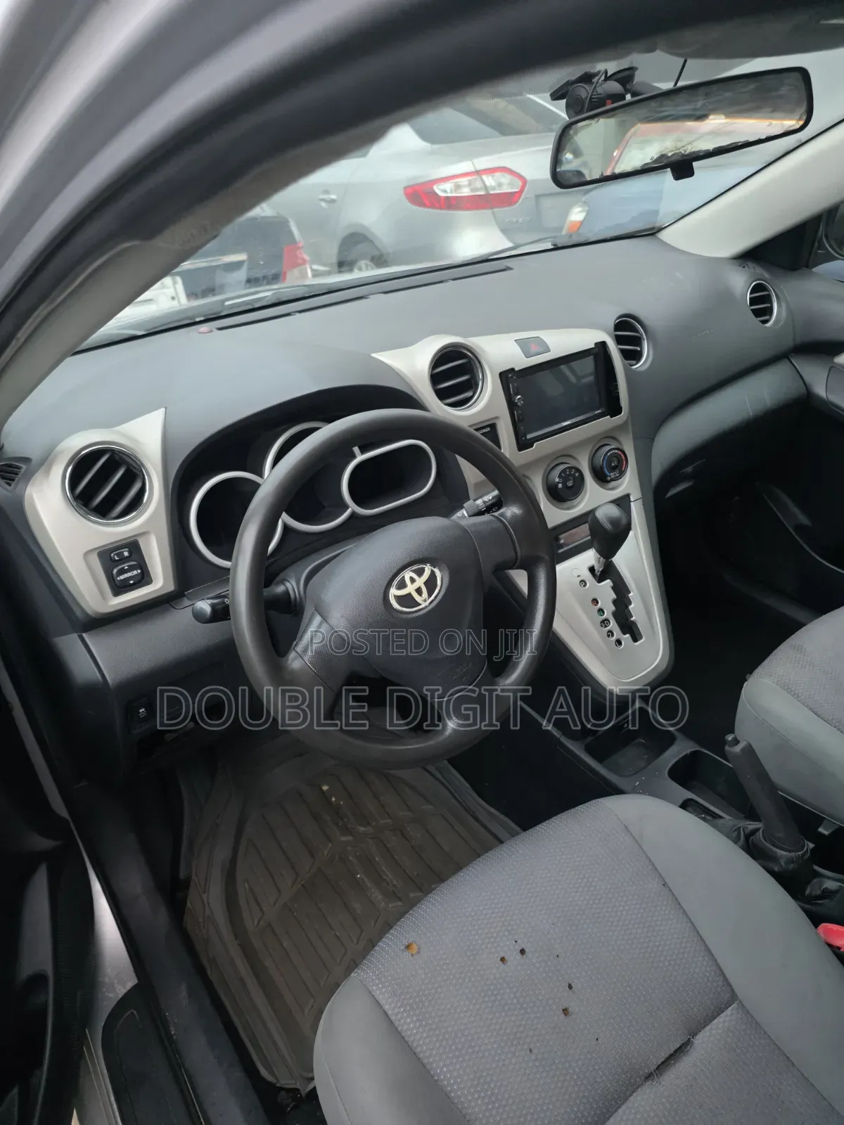 Toyota Matrix 2010 Silver