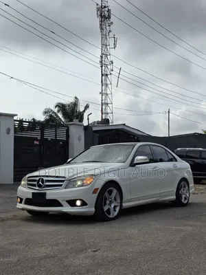 Mercedes-Benz C350 C350 BlueEFFICIENCY 4MATIC AWD 2010 White
